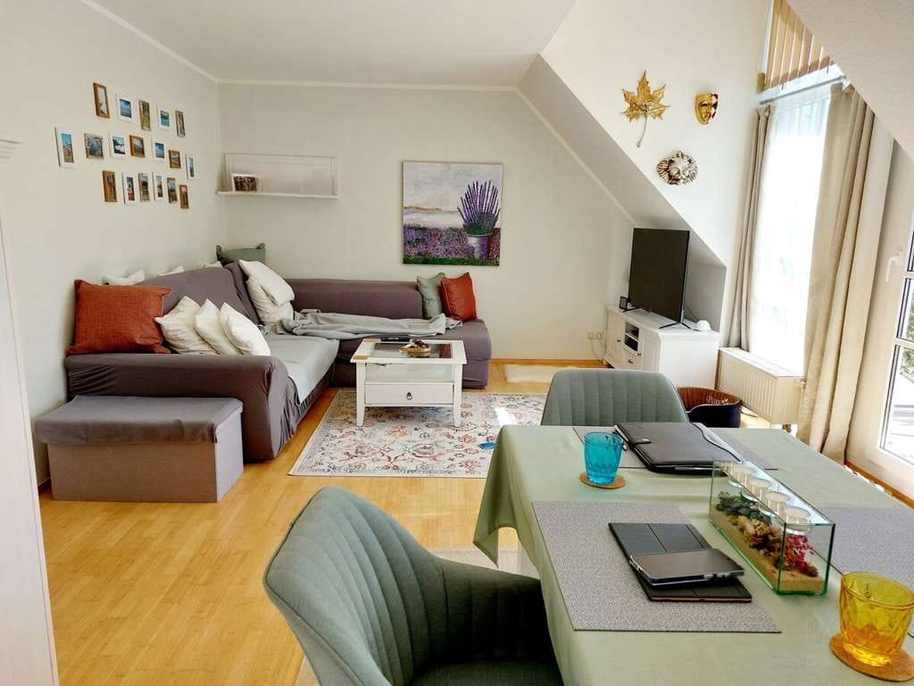 Immobilie in Bad Brückenau - Exklusive 3-Zimmer Wohnung, 76m², Lift & Stellplatz -Naturblick inklusive - Bild 2