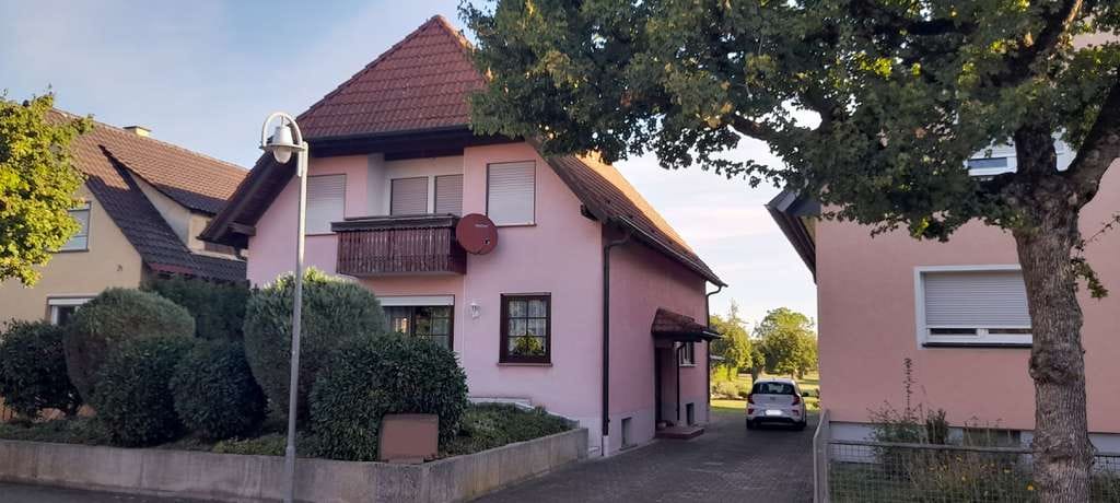 Immobilie in Kappel-Grafenhausen - Ruhiges Einfamilienhaus mit großzügigem Grundstück und weiterer Baumöglichkeiten - Bild 0