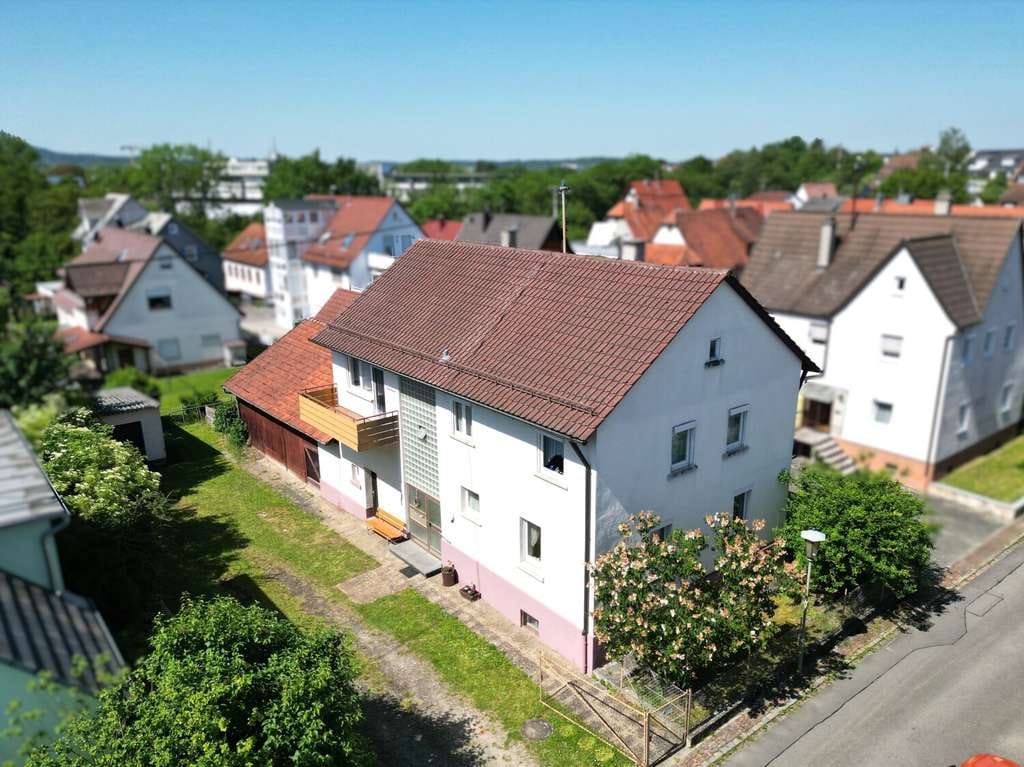 Immobilie in Mössingen - Ihr Wohnprojekt mit Gewerbechance – Zentral gelegenes Haus mit Garten und Scheune in Mössingen - Bild 0