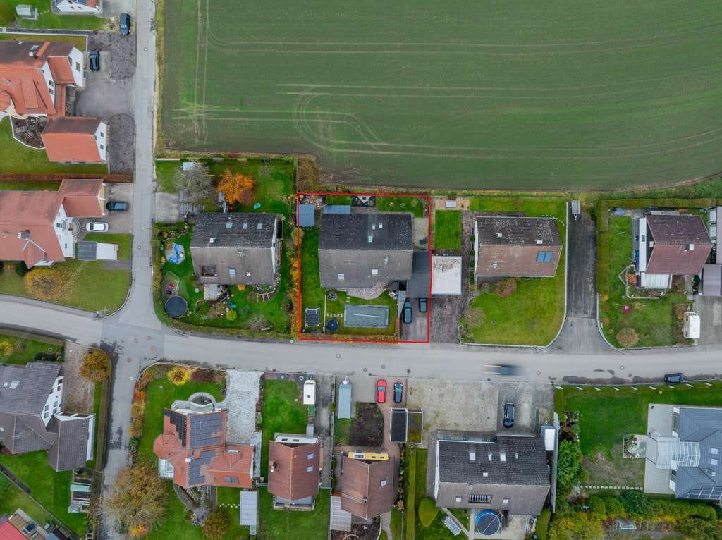 Immobilie in Balzheim - WOHNTRAUM MIT POOL UND EINLIEGEROPTION - Bild 3