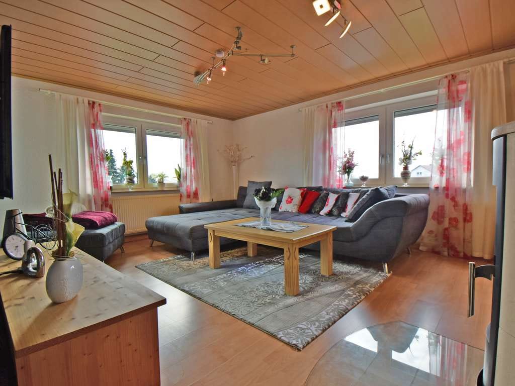 Immobilie in Walldürn - 5- Zimmer Familienparadies mit Garten - Bild 0