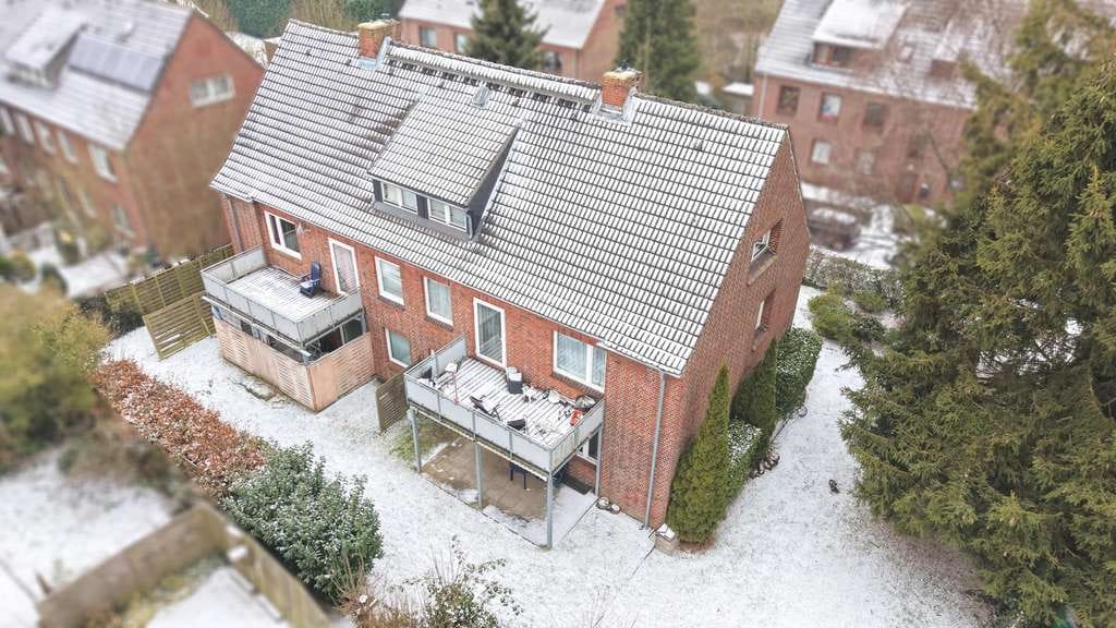Immobilie in Stade - Lukrative Kapitalanlage - Mehrfamilienhaus mit 6 Wohneinheiten in Stade - Bild 1