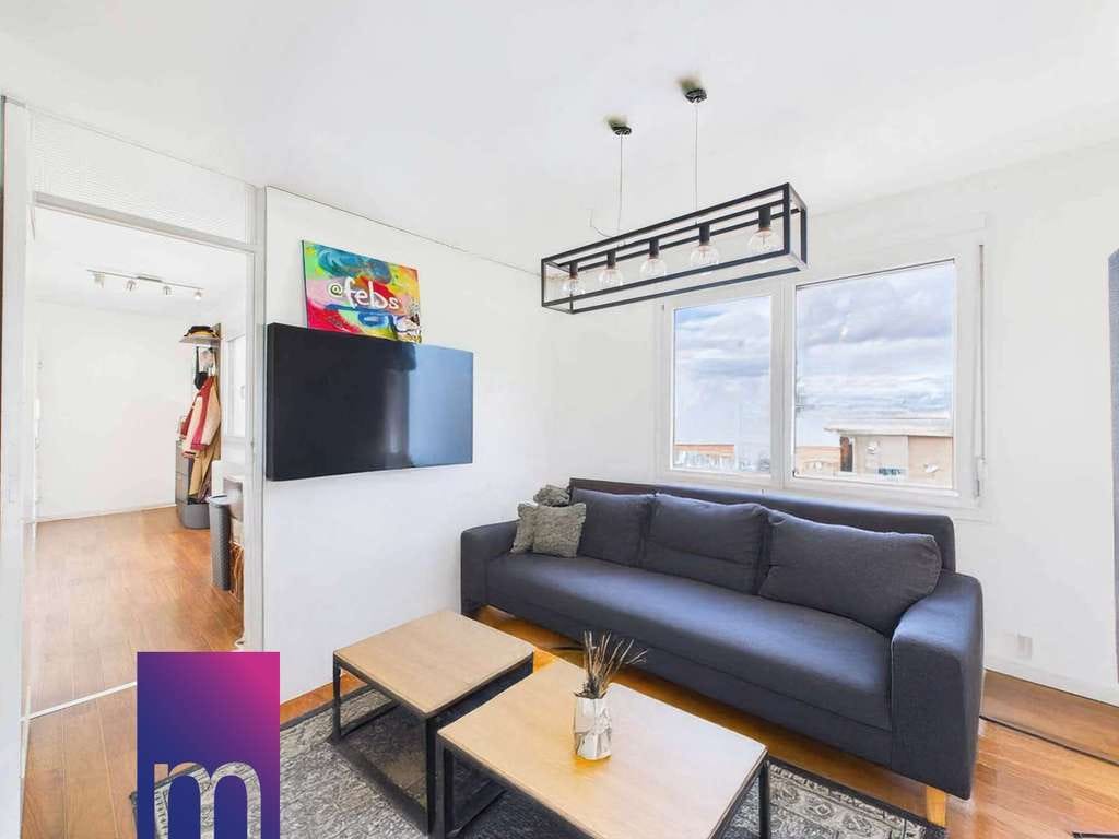 Immobilie in Wernau (Neckar) - Investieren mit Aussicht – Penthouse-Wohnung mit großer Dachterrasse, Panoramablick und Aufzug - Bild 1