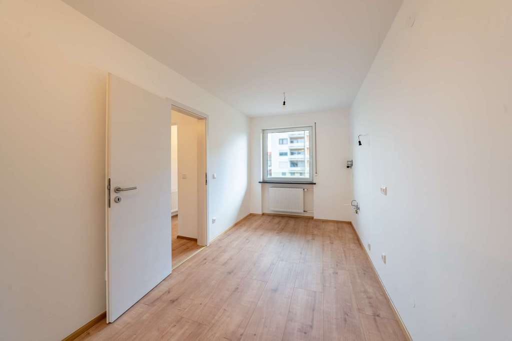 Immobilie in Peiting - Frisch saniert & ruhig gelegen: 3-Zimmer-Wohnung mit Balkon und Garage - Bild 4