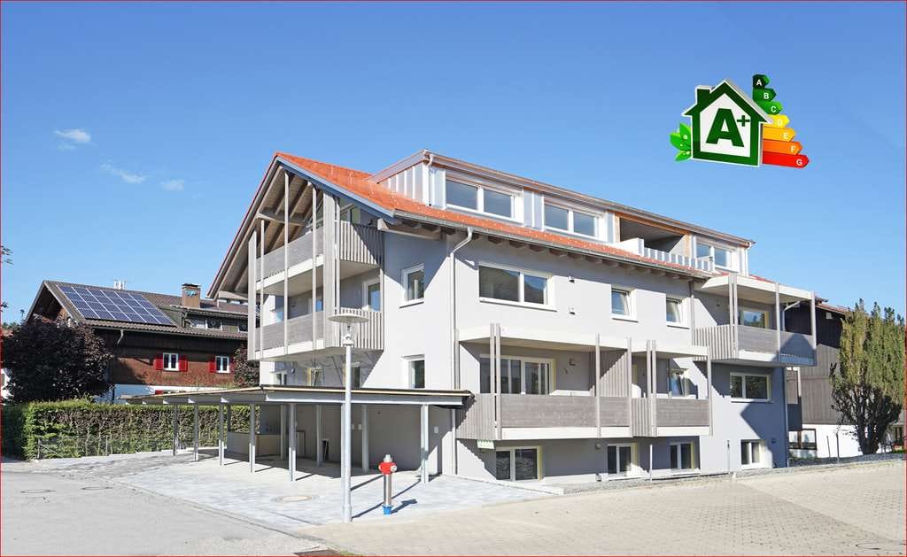 Immobilie in Nesselwang - WHG 6/7
Exklusive Penthouse-Wohnung! TOP Ausstattung! Top Energiewert KFW40EE - Bild 2