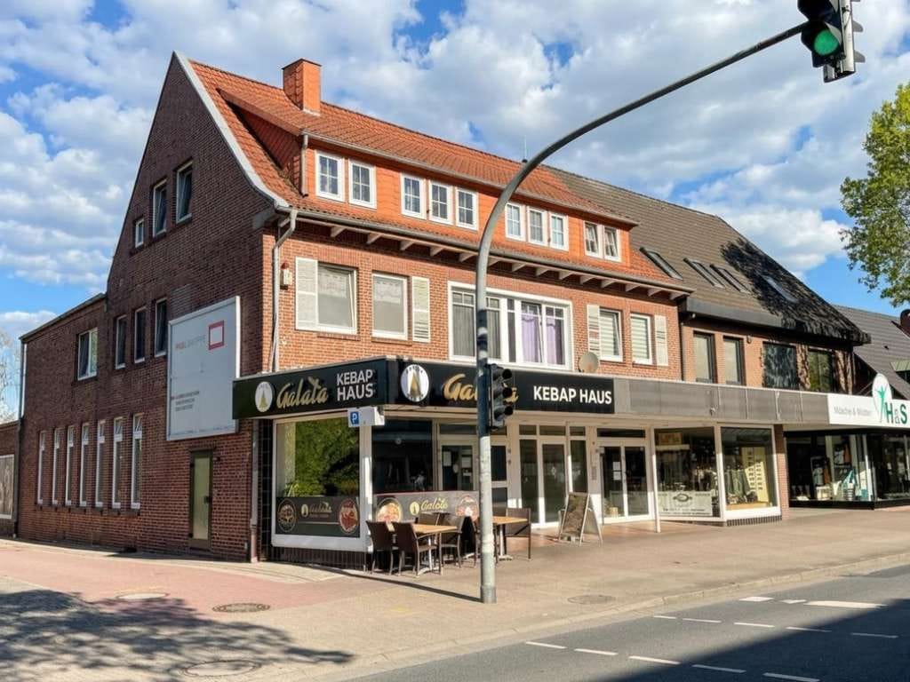 Immobilie in Sittensen - Wohn- und Geschäftshaus im Herzen von Sittensen mit stabiler Rendite – Faktor 15,2! - Bild 0