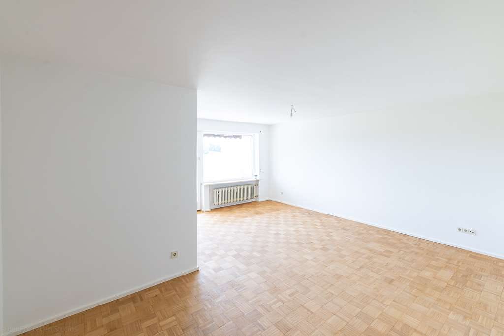 Immobilie in Dachau - Helle und freundliche 2 -Zimmer Wohnung mit Loggia und Ausblick in Dachau-Süd - Bild 4
