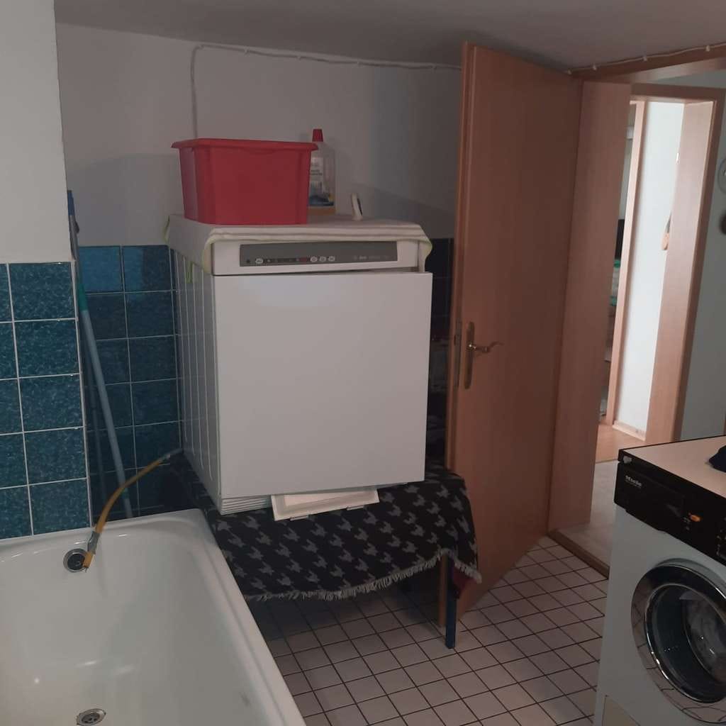 Immobilie in Wutöschingen - Wutöschingen /Degernau - Zweifamilienhaus mit Ausbaupotenzial! - Bild 4
