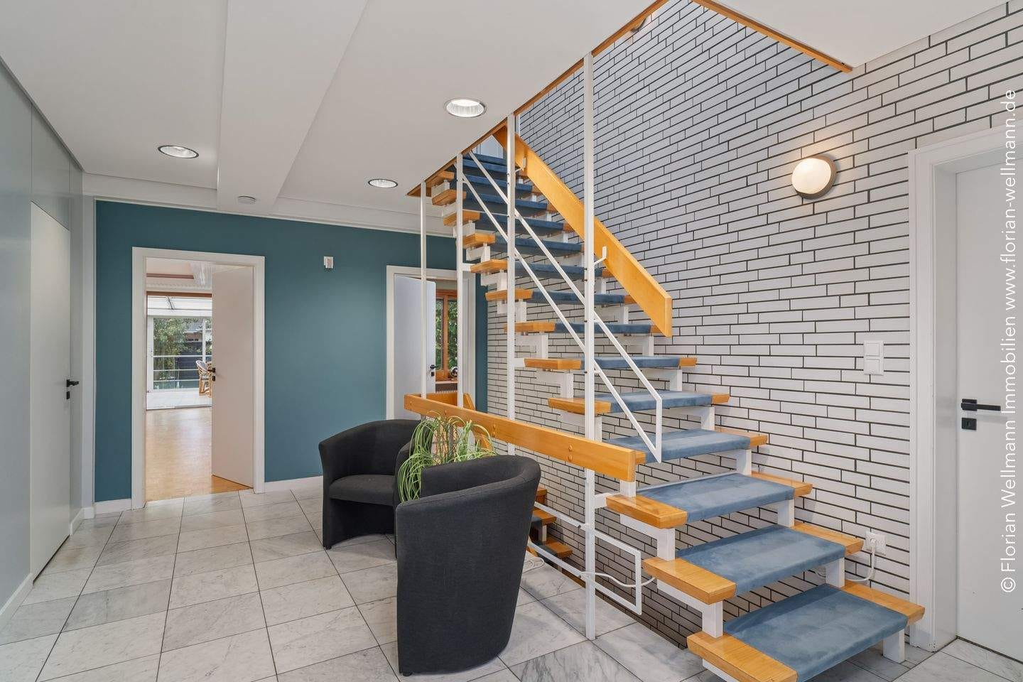 Immobilie in Hilgermissen - Hoya | Designklassiker mit Seele - Retro trifft Moderne! Architekturjuwel im Herzen der Stadt - Bild 2