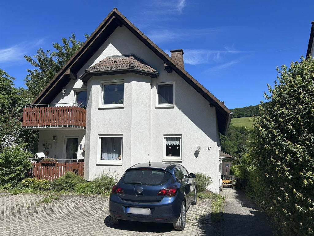 Immobilie in Diemelsee - Attraktive Eigentumswohnung in naturnaher Lage von Diemelsee-Heringhausen - Bild 1
