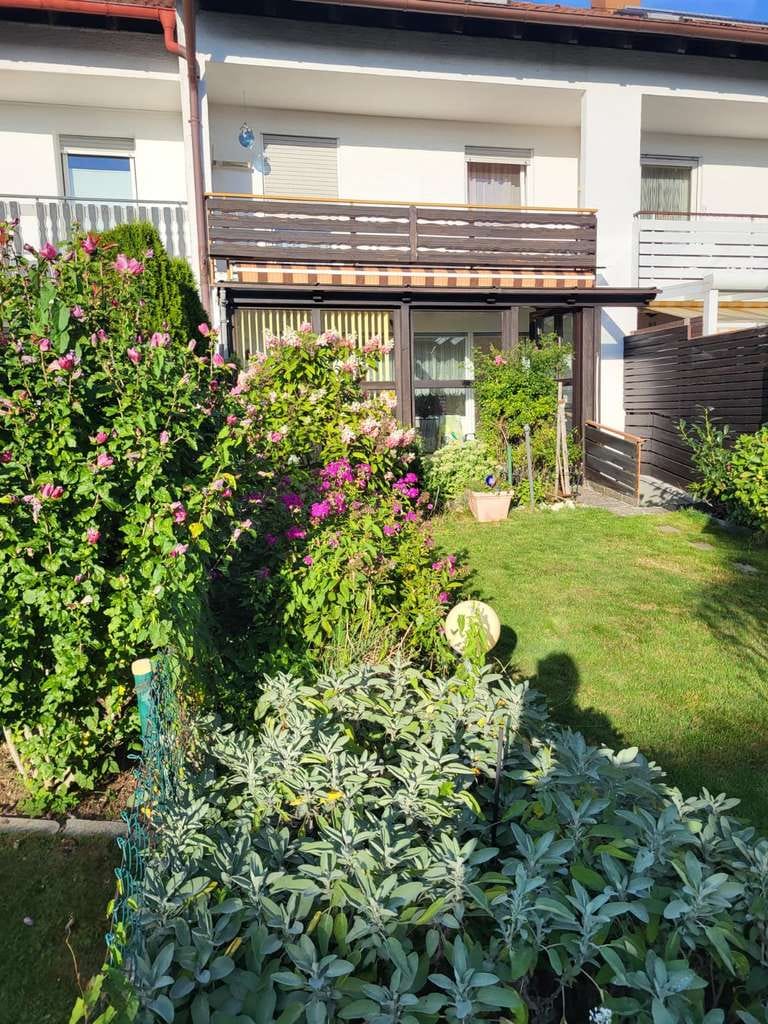 Immobilie in Dietmannsried - Reihenmittelhaus mit Garten, Balkon & Ausbaupotenzial – ruhig gelegen in Probstried (Dietmannsried) - Bild 0