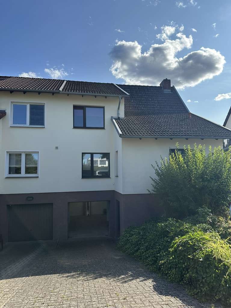 Immobilie in Parchim - Doppelhaushälfte mit Kamin, Terrasse und Tiefgarage - Bild 0