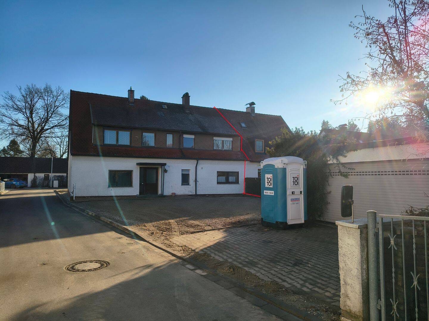 Immobilie in Waldkraiburg - Geräumiges Zweifamilienhaus mit Terrasse in Waldkraiburg - Bild 0