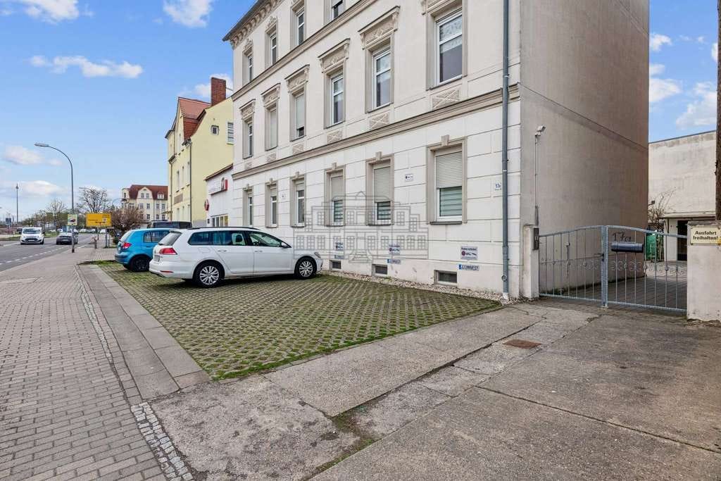 Immobilie in Delitzsch - Mehrfamilienhaus in Delitzsch: Sichere Einnahmen & spannende Ausbaureserven - Bild 3