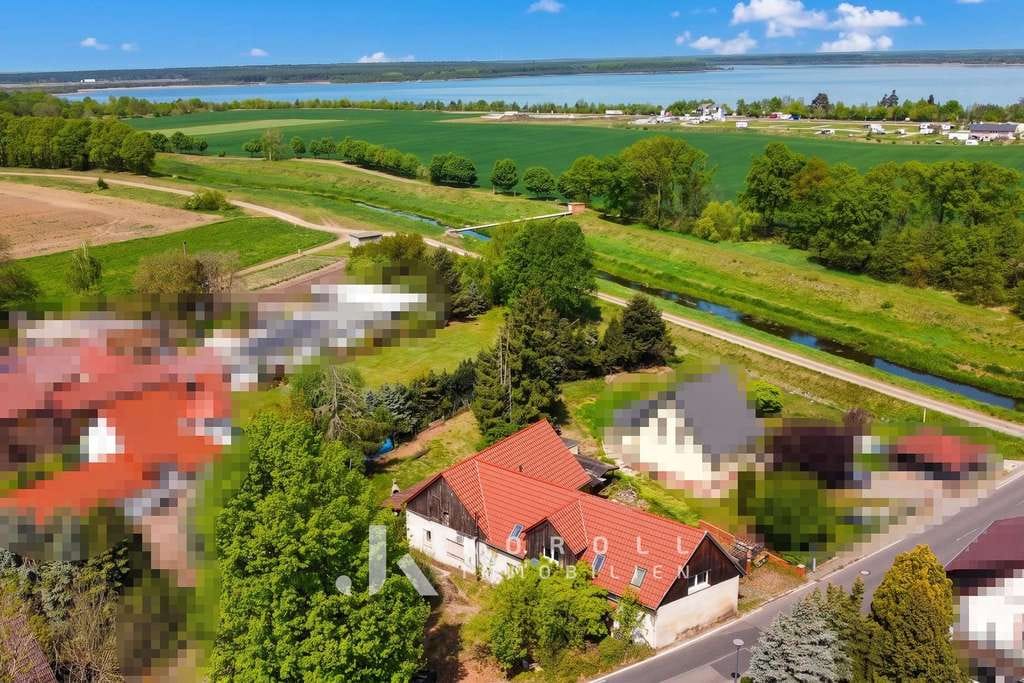 Immobilie in Elsterheide - Halštrowska Hola - Logenplatz am Leuchtturm: Sanierungsobjekt in See-Nähe mit 3 Wohneinheiten - Bild 0