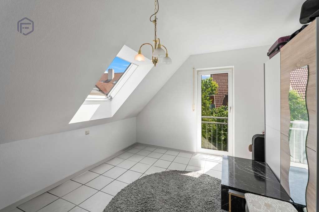 Immobilie in Kirchzarten - Gepflegte 4 Zi.-Maisonette mit besonderem Wohngefühl im Herzen von Kirchzarten! - Bild 4