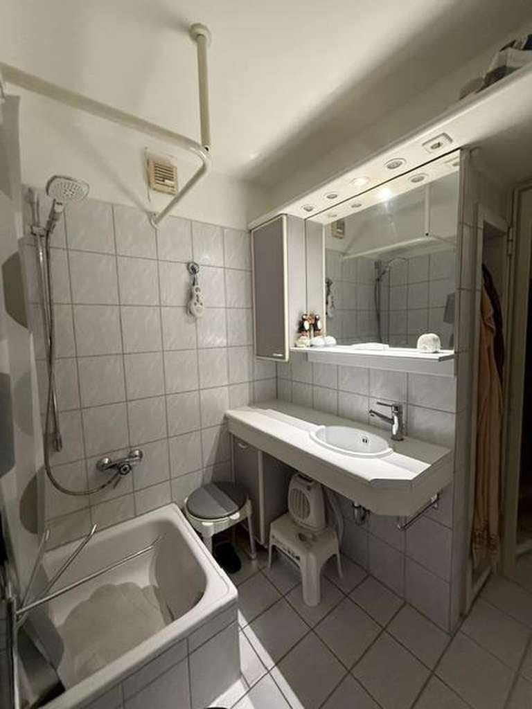 Immobilie in Baiersbronn - Exklusives 1-Zimmer-Appartement in Baiersbronn - Mit Schwimmbad, Freizeitraum  & Balkon - Bild 4