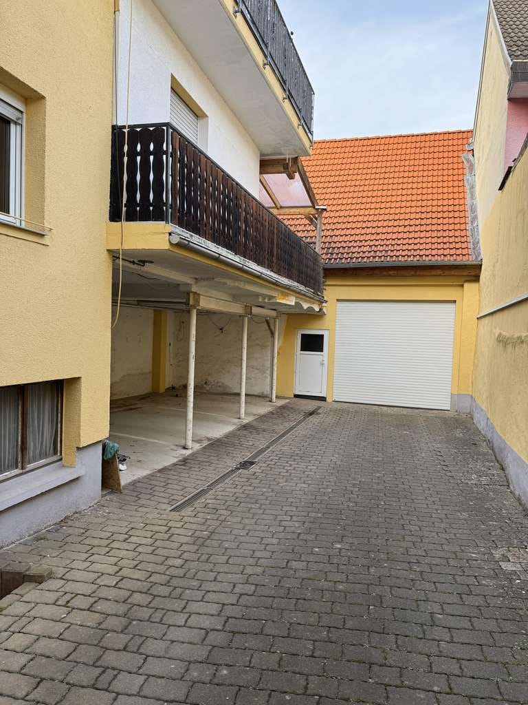 Immobilie in Zornheim - Großzügige 4-Zimmer-Wohnung mit Dachterrasse & Weitblick in Zornheim - Bild 3