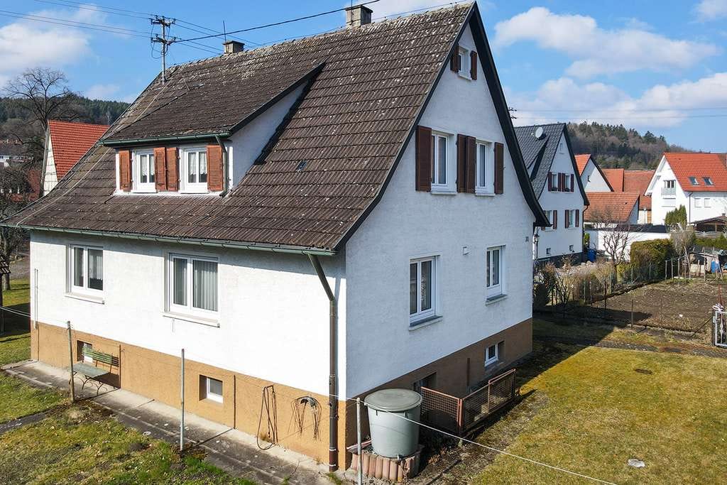 Immobilie in Neufra - Familienfreundlich • großes Grundstück ... und viel Platz für individuelle Gestaltung - Bild 0