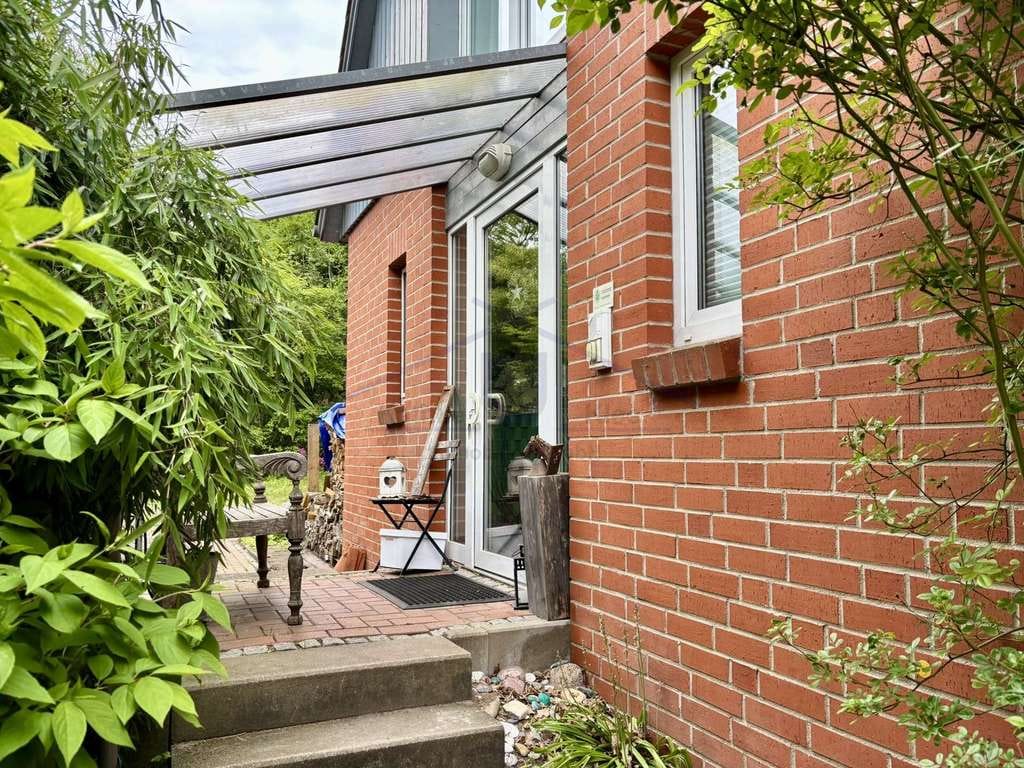 Immobilie in Ottersberg - Freistehendes Einfamilienhaus in Fischerhude mit Einliegerwohnung - Bild 2
