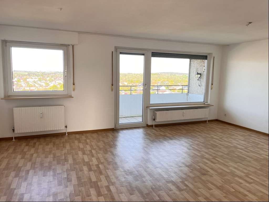 Immobilie in Waiblingen - Waiblingen: Helle 3-Zimmer-Wohnung mit traumhaftem Ausblick  - Bild 2