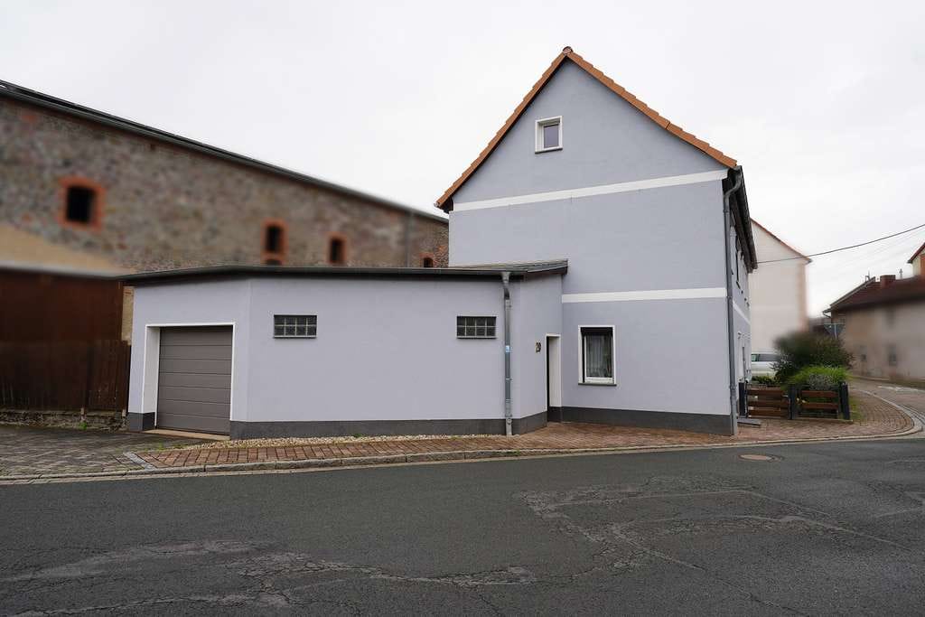 Immobilie in Niedere Börde - Groß Ammensleben-Gepflegtes EFH mit Innenhof , Waschküche und Garage - Bild 3