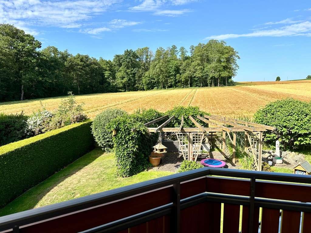 Immobilie in Osterberg - Leben, wo andere entspannen: Traumhaus im Grünen mit Doppelgarage - Bild 4