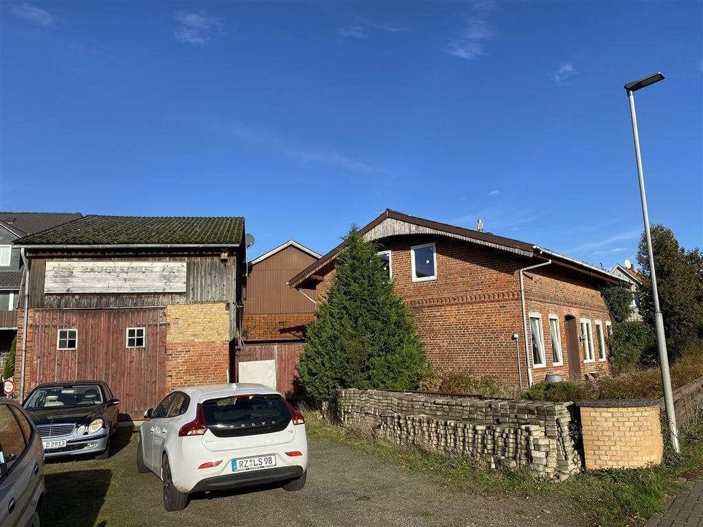Immobilie in Bälau - . . . Wohnhaus & Werkhalle mit Sanierungsbedarf . . . keine Käuferprovision - Bild 4