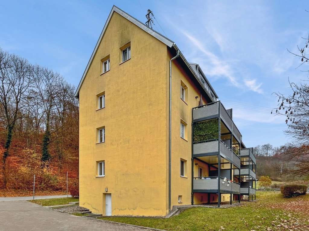 Immobilie in Königsbronn - Sanierte 2-Zimmer-Wohnung in Königsbronn mit Einbauküche, Balkon und Stellplatz - Bild 4