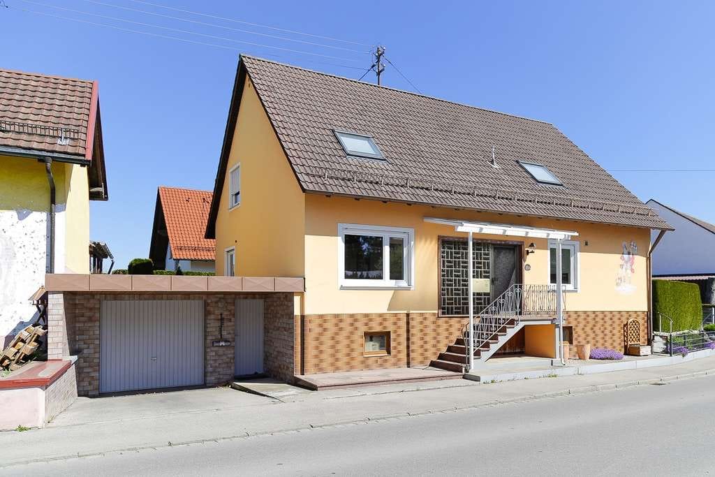 Immobilie in Bobingen - Flexibles Haus mit 2 Wohneinheiten - Bild 4
