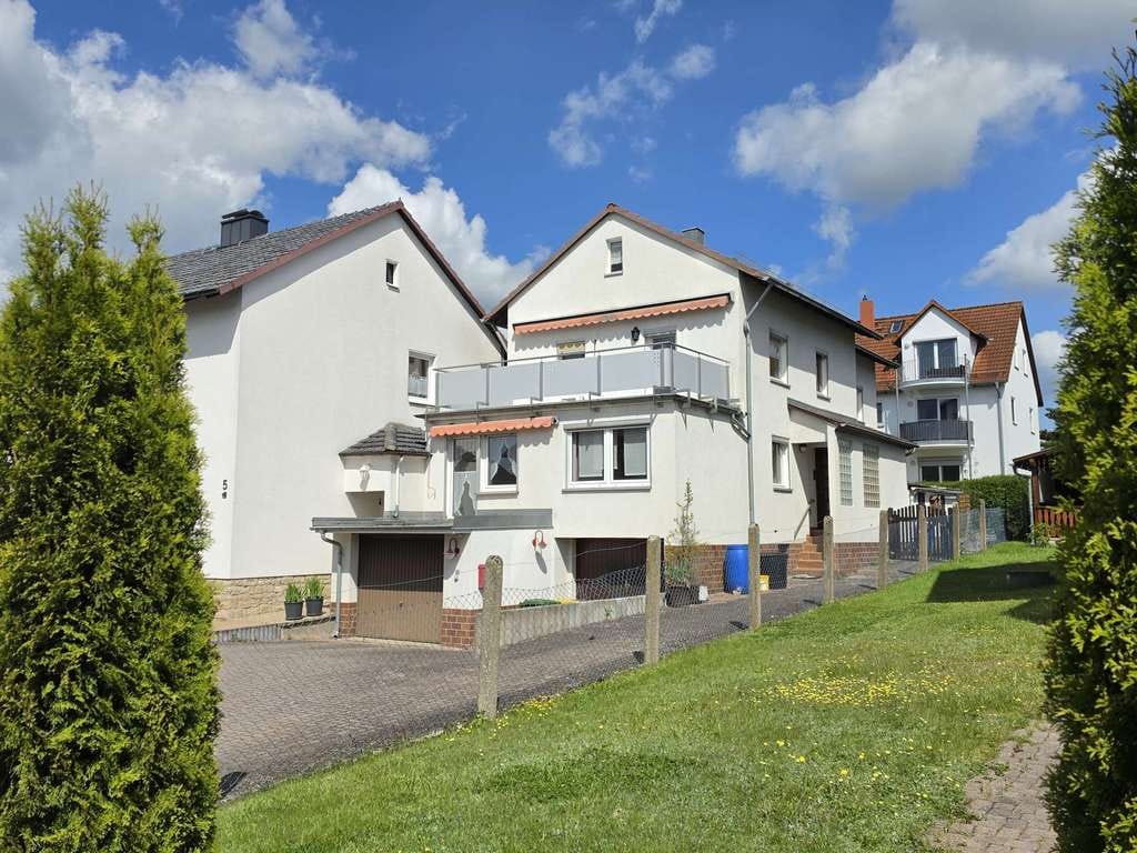 Immobilie in Lautertal - Großräumiges Ein- bis Zweifamilienwohnhaus in Unterlauter! - Bild 0