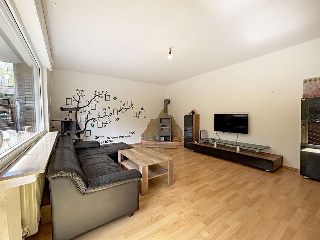 Immobilie in Mayen - Kapitalanleger gesucht - Vermietete Eigentumswohnung mit Balkon, Stellplatz und Garage - Bild 0