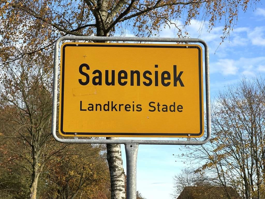 Immobilie in Sauensiek - Energieeffizient & stilvoll – moderne Doppelhaushälfte mit sechs Zimmern und Garten in Sauensiek *** - Bild 2