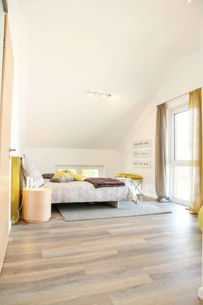 Immobilie in Oberleichtersbach - Individuelles Einfamilienhaus in Oberleichtersbach - Ihr Traumhaus nach Maß mit nachhaltiger Wärmepu - Bild 3