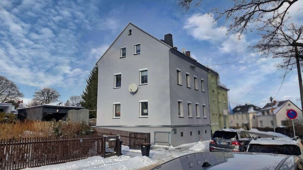 Immobilie in Rosenbach/Vogtland - Wo Familie wächst – ländliche Doppelhaushälfte mit vielseitiger Einliegerwohnung in Mehltheuer - Bild 1