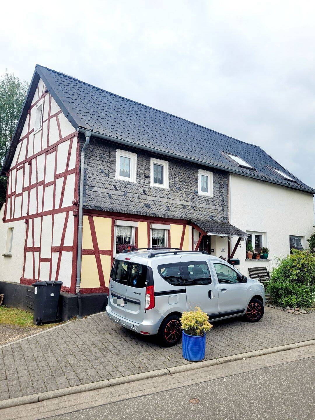 Immobilie in Gondershausen - ***Einfamilienhaus in Gondershausen***Garten und Terrasse***Ausbaupotenzial*** - Bild 0