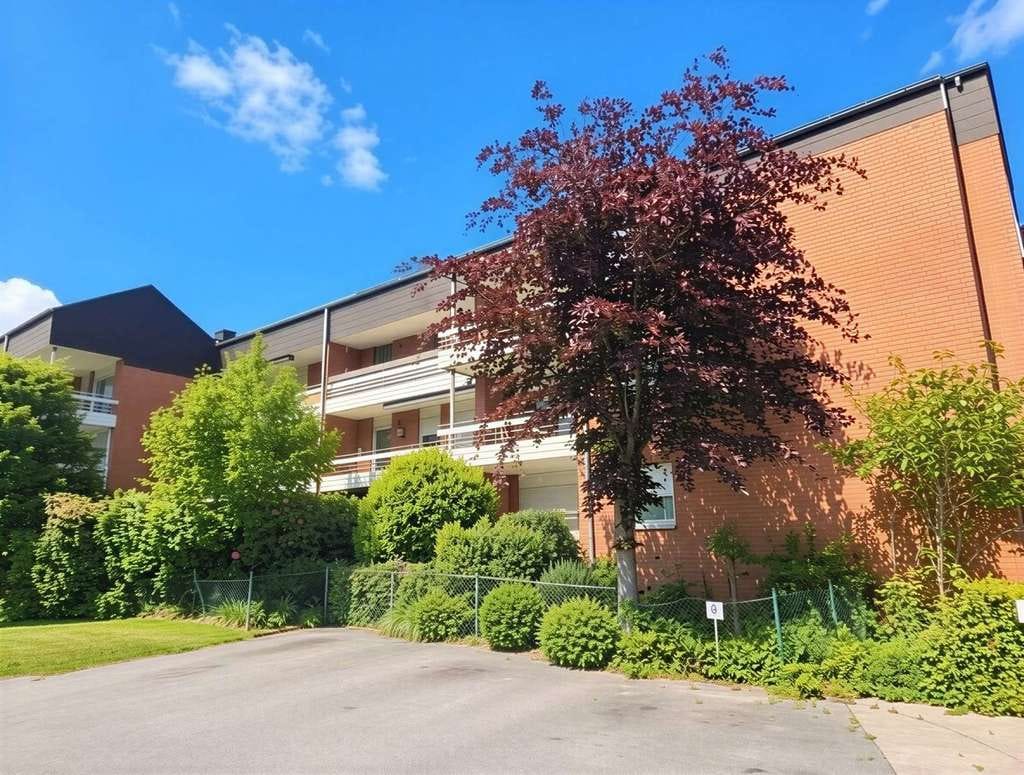 Immobilie in Oelde - Attraktive Dachgeschosswohnung in zentraler Bestlage – ideal zur Eigennutzung oder Kapitalanlage - Bild 0