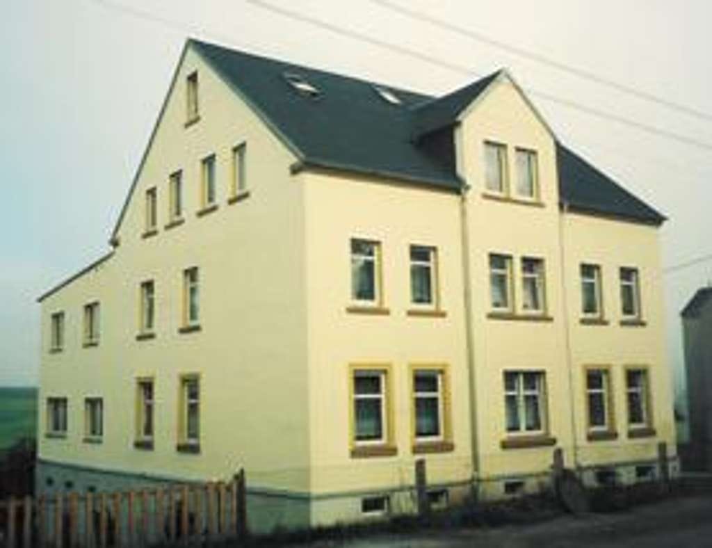 Immobilie in Lugau - Großzügiges Haus mit 34 Zimmern in Lugau/Erzgebirge       Renditeobjekt - Bild 0