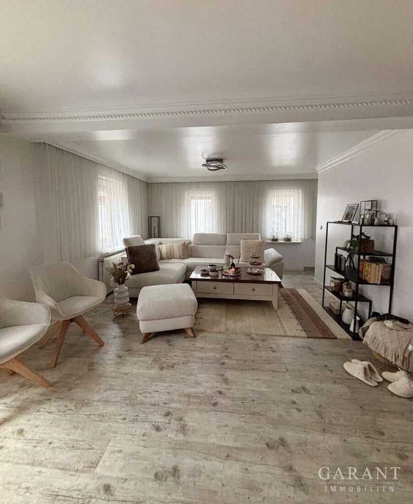 Immobilie in Eutingen im Gäu - Modernes Einfamilienhaus in Eutingen im Gäu - Bild 0