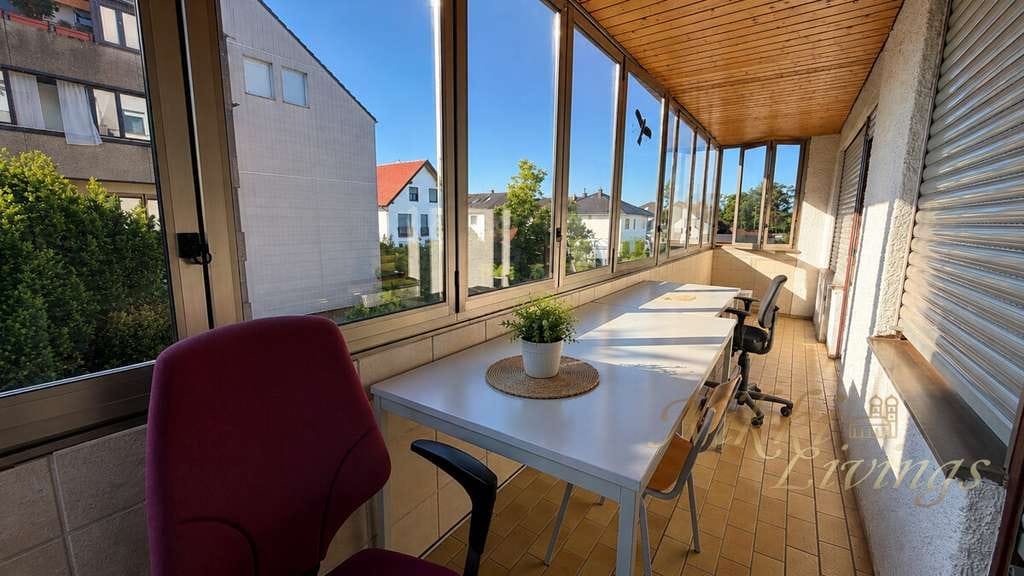 Immobilie in Olching - 2-Zimmer-Wohnung mit verglastem Balkon in Olching! - Bild 2