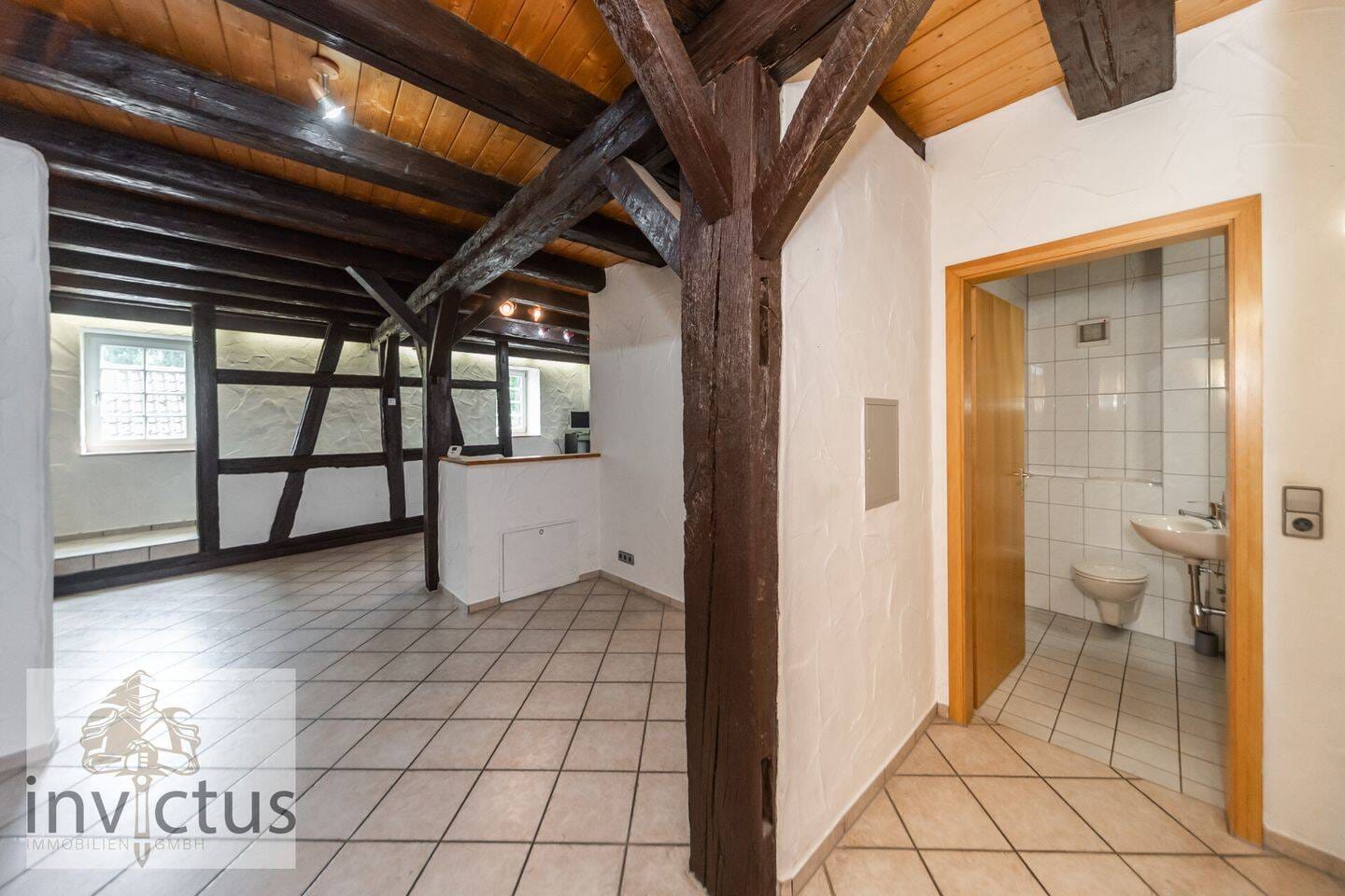 Immobilie in Bad Wimpfen - Ein Altbaujuwel in der Stadtmauer – Wohnen mit Geschichte und Komfort in Bad Wimpfen - Bild 3
