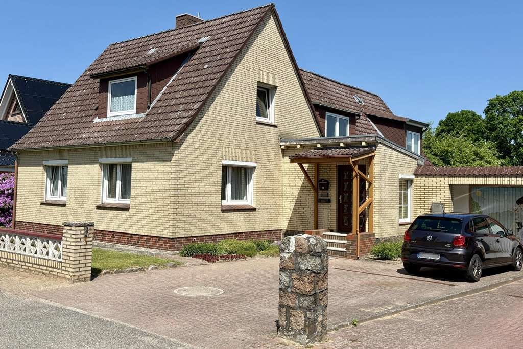 Immobilie in Bälau - Für die junge Familie ! - Bild 2