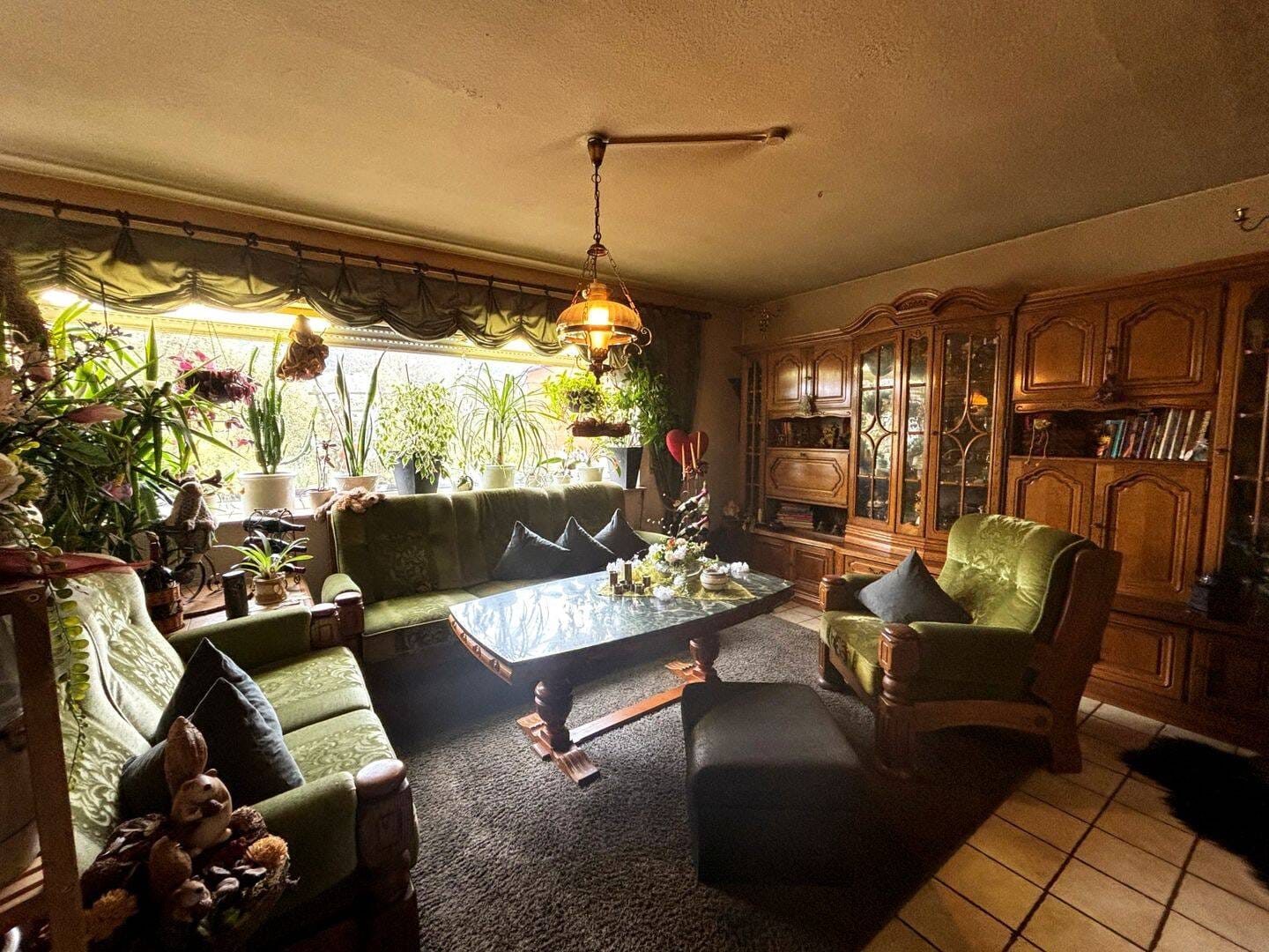 Immobilie in Wetter - Einfamilienhaus mit Einliegerwohnung und Garten in Wetter-Oberrosphe - Bild 2