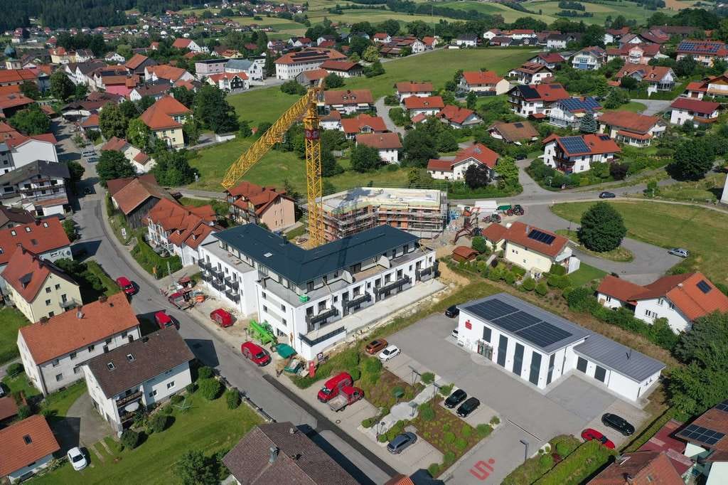 Immobilie in Ruhmannsfelden - Wohen in Ruhmannsfelden! Perfekte 3 Zimmerwohnung mit Südbalkon - Bild 0