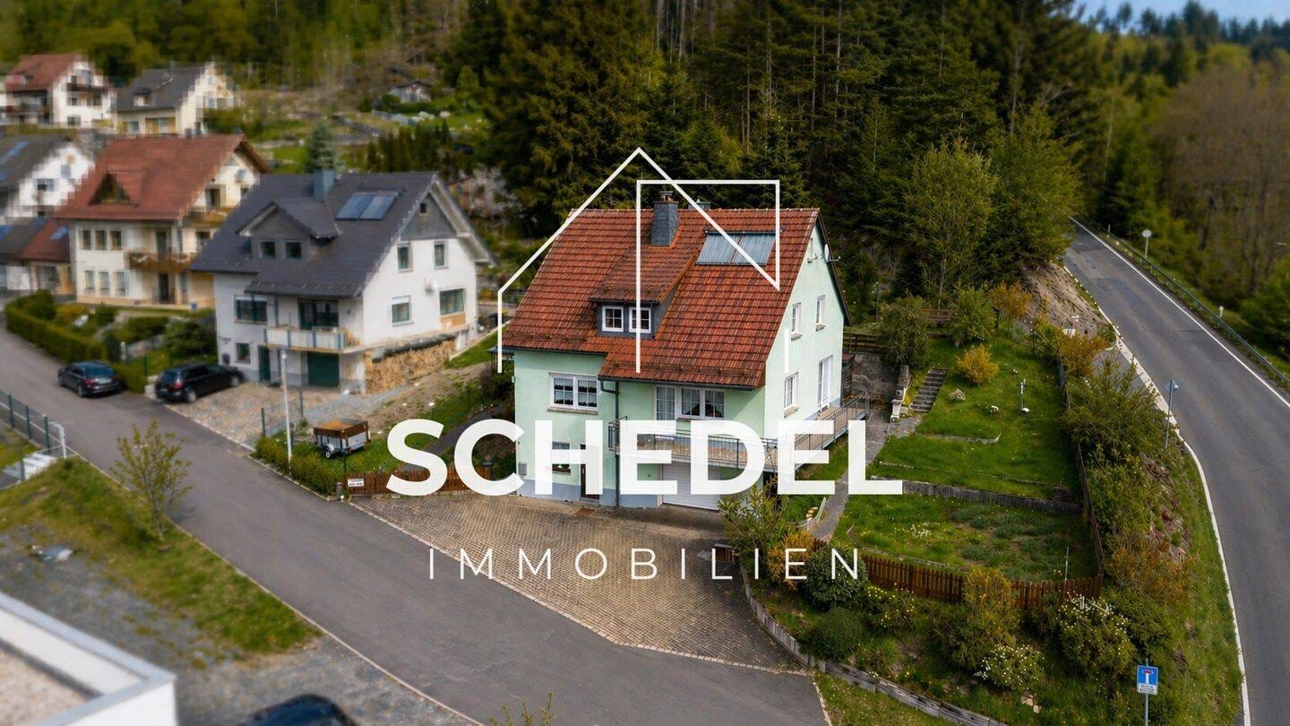 Immobilie in Wilhelmsthal - Familienfreundliches Einfamilienhaus mit Weitblick im Frankenwald - Bild 0