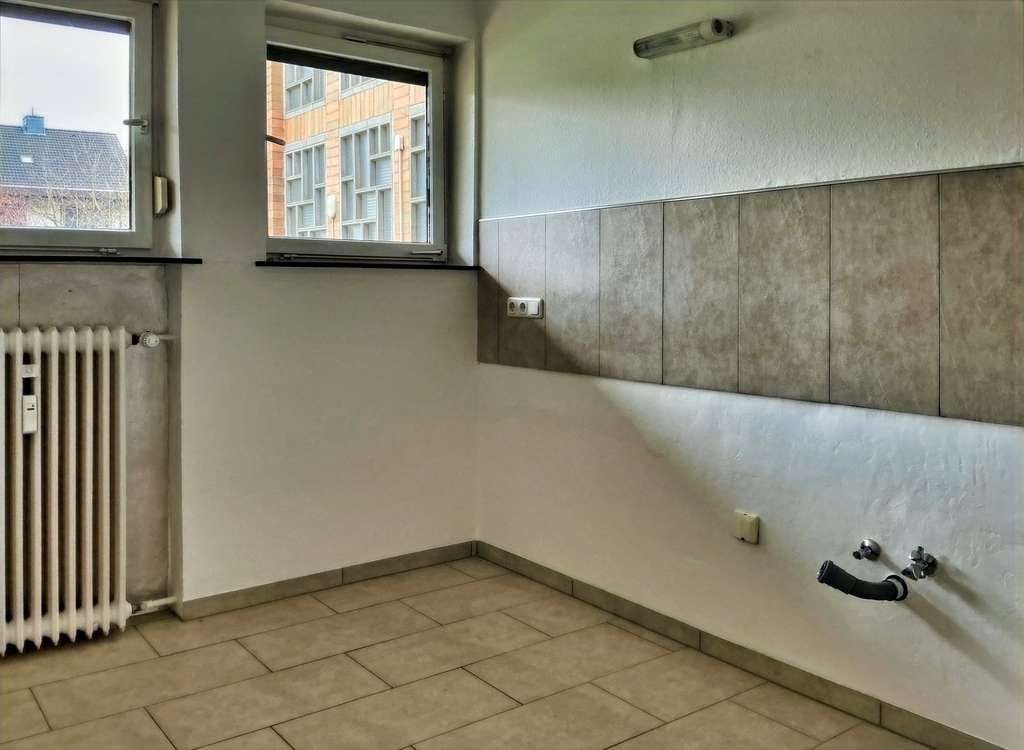 Immobilie in Hann. Münden - 3-Zimmer-Wohnung in zentraler Lage in Hann. Münden, mit Balkon und Garage, frei - Bild 3