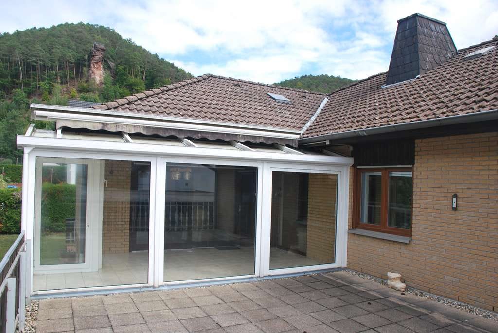 Immobilie in Dahn - Schöner Winkelbungalow in sehr ruhiger Lage - Bild 2