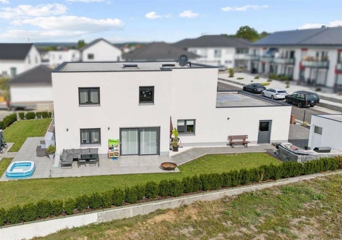 Immobilie in Colmberg - Viel Platz in modernem Zuhause für die ganze Familie! - Bild 1