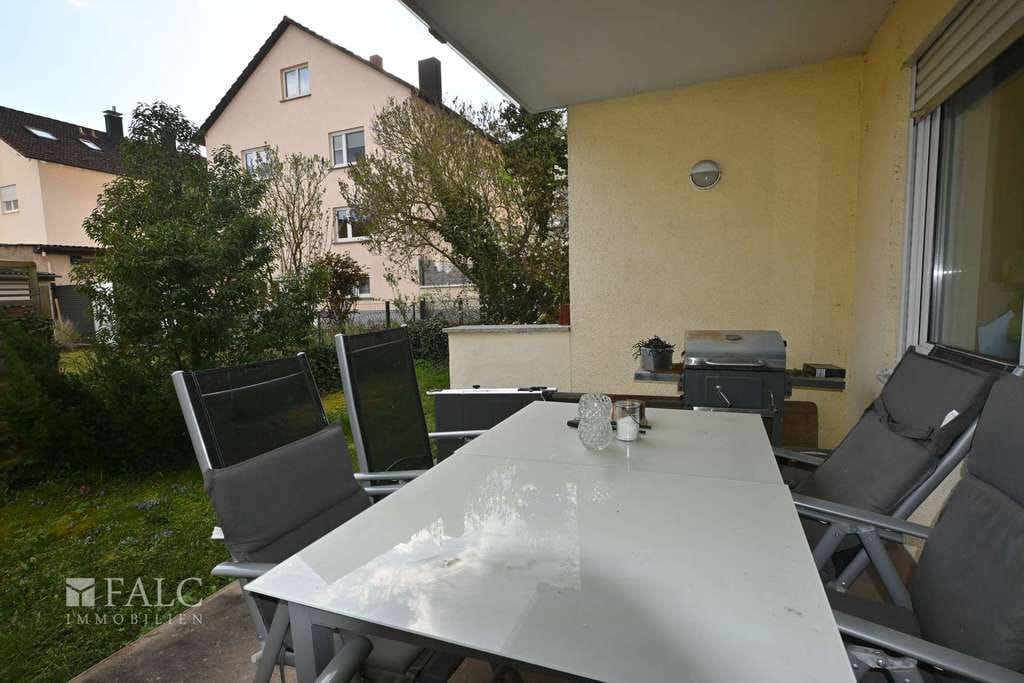 Immobilie in Obernburg am Main - Kleine Wohnung mit Mieteinnahme ! - Bild 3