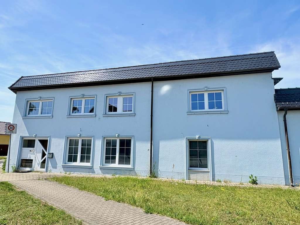Immobilie in Möckern - Vielseitiges Mehrfamilienhaus – ideal für große Familien, Generationenwohnen oder Kapitalanleger - Bild 0
